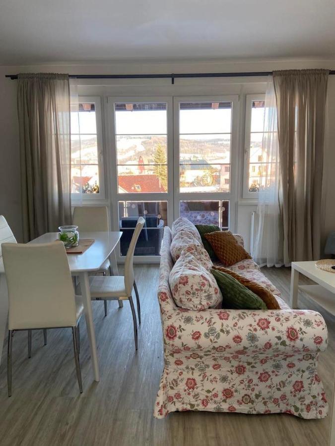 Ferienwohnung Apartman Na Vysine Vrchlabí Exterior foto